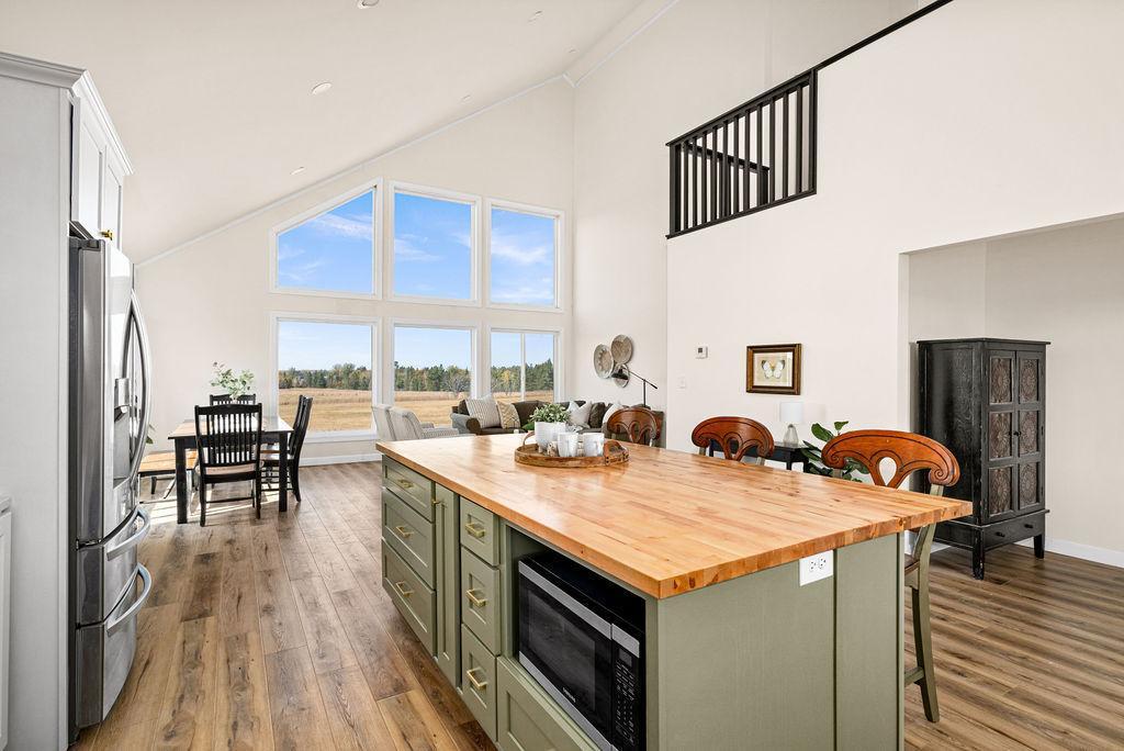 2160 County Road 105