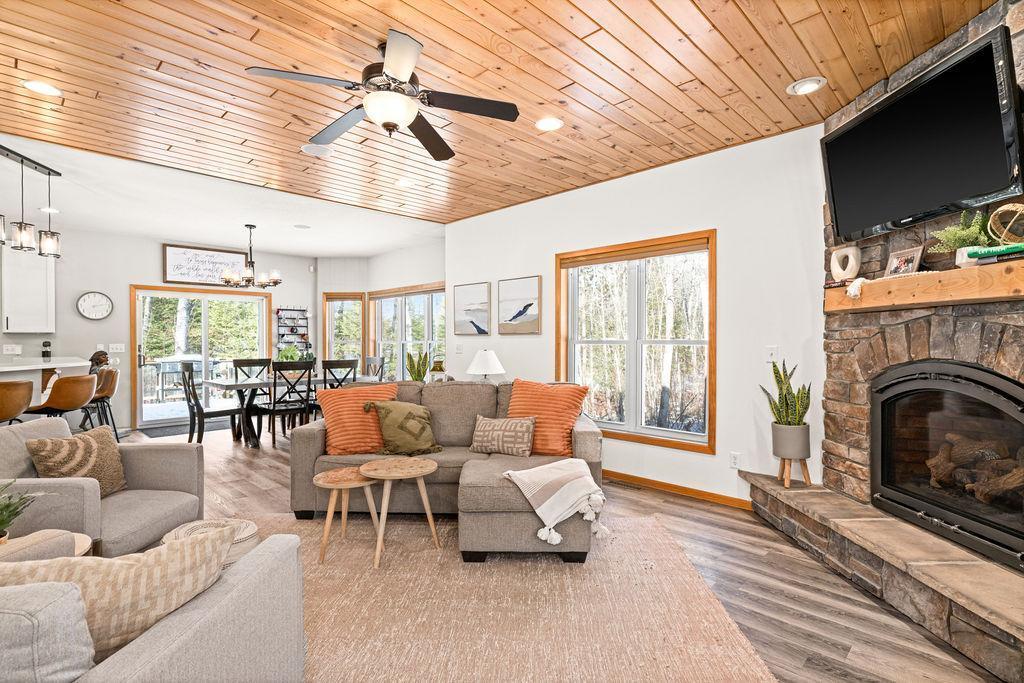 1572 White Pine Trail