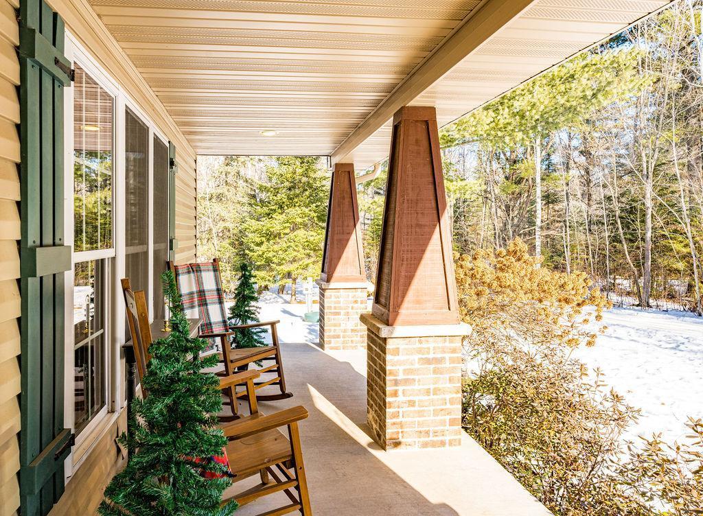 1572 White Pine Trail