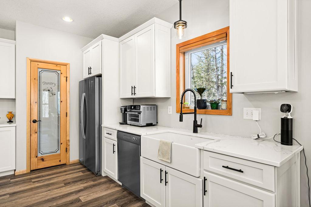 1572 White Pine Trail