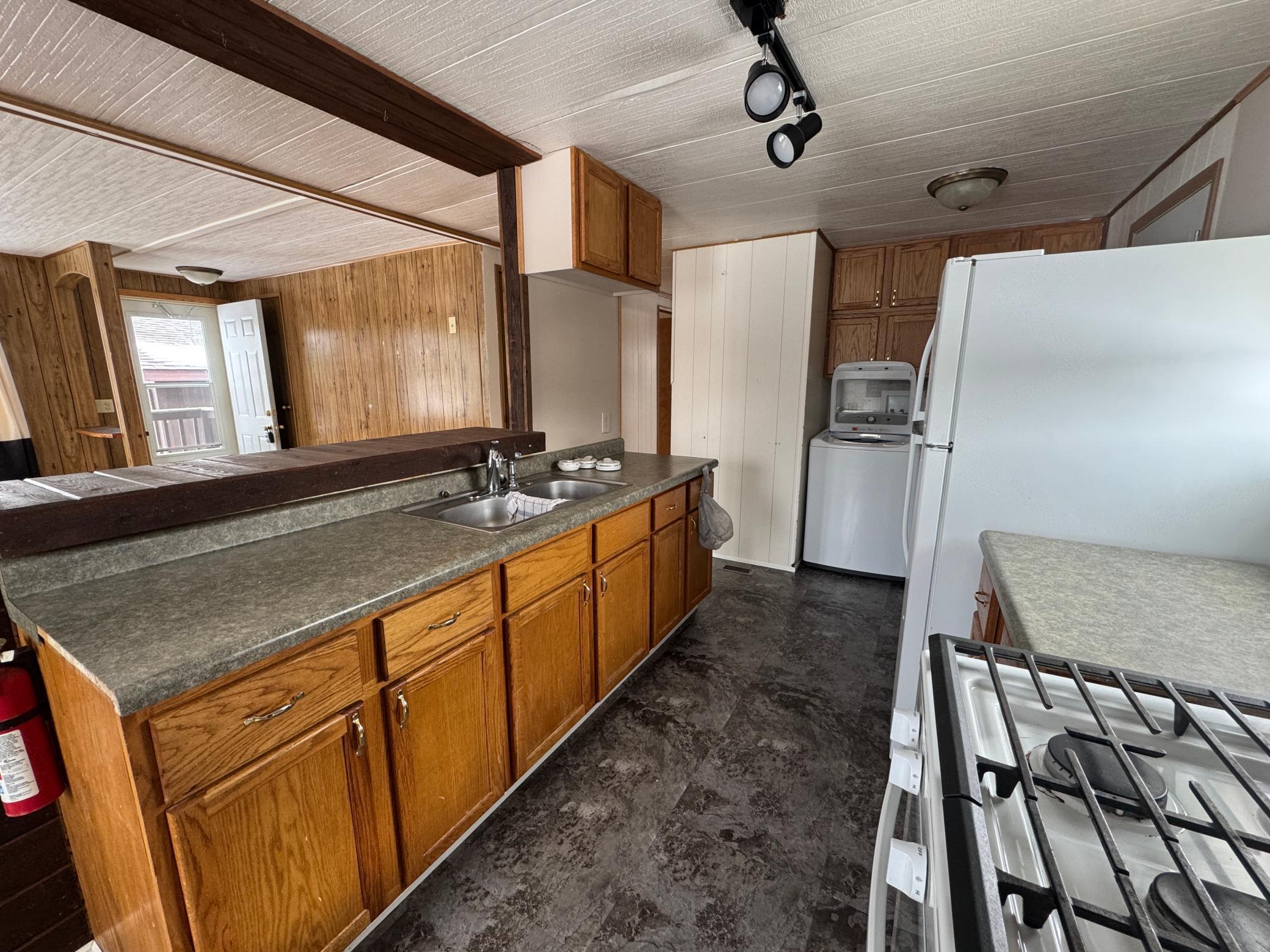 3268 Aspen Lane