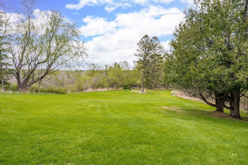 2200 Kenwood Drive