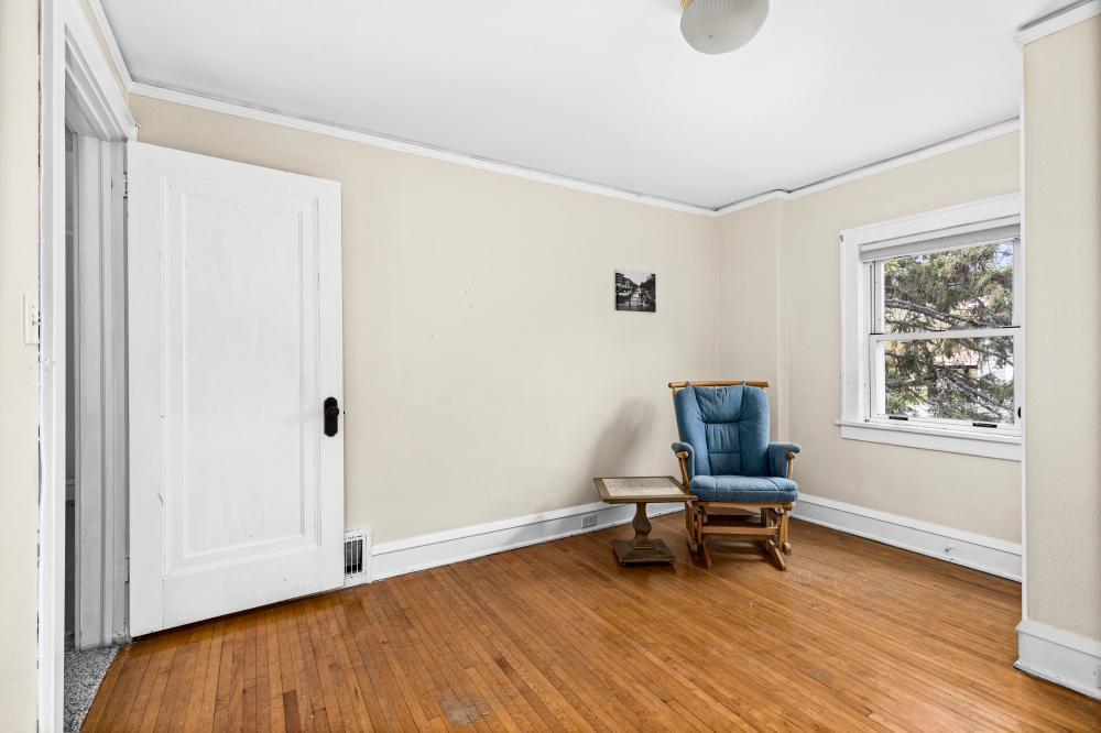 4031 Regent Street