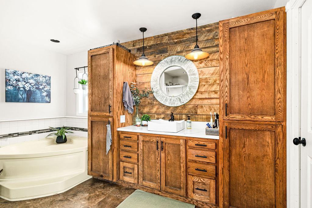 2541 County Road 4