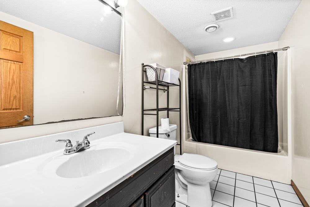 1464 Heather Lane