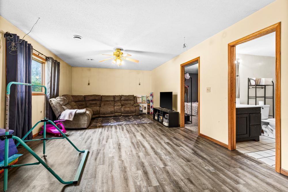 1464 Heather Lane