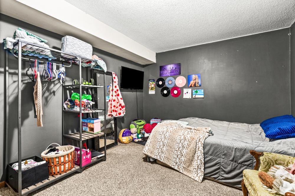 1464 Heather Lane