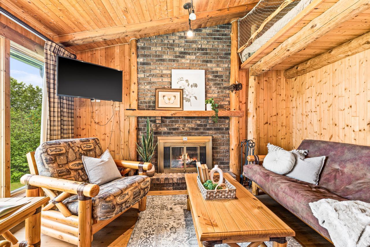 544 Old North Shore Road