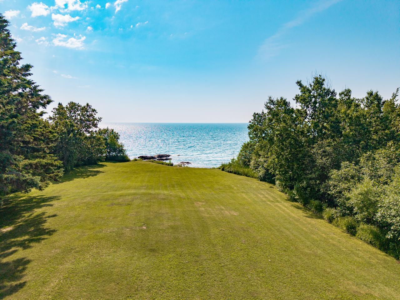 544 Old North Shore Road