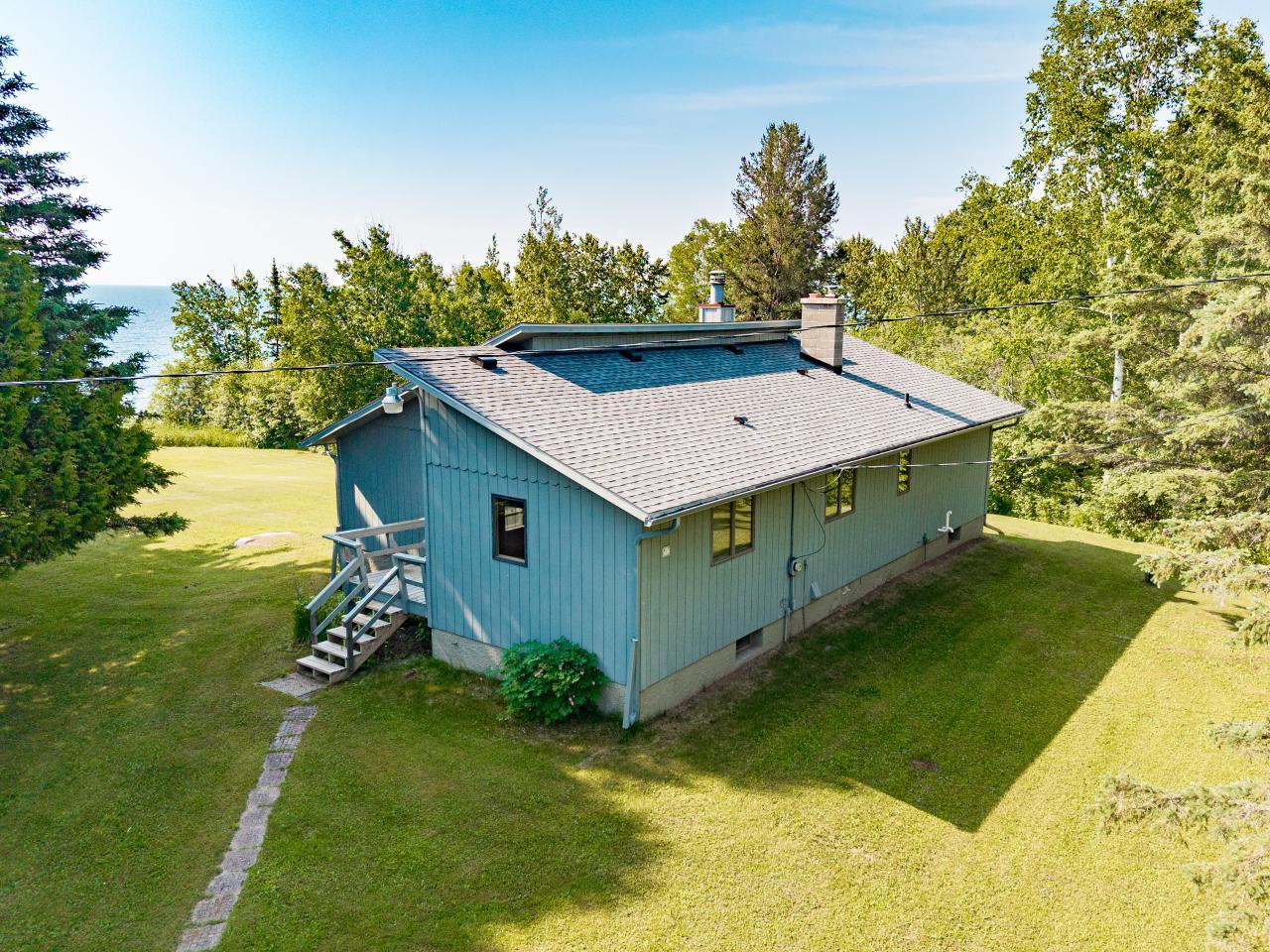 544 Old North Shore Road