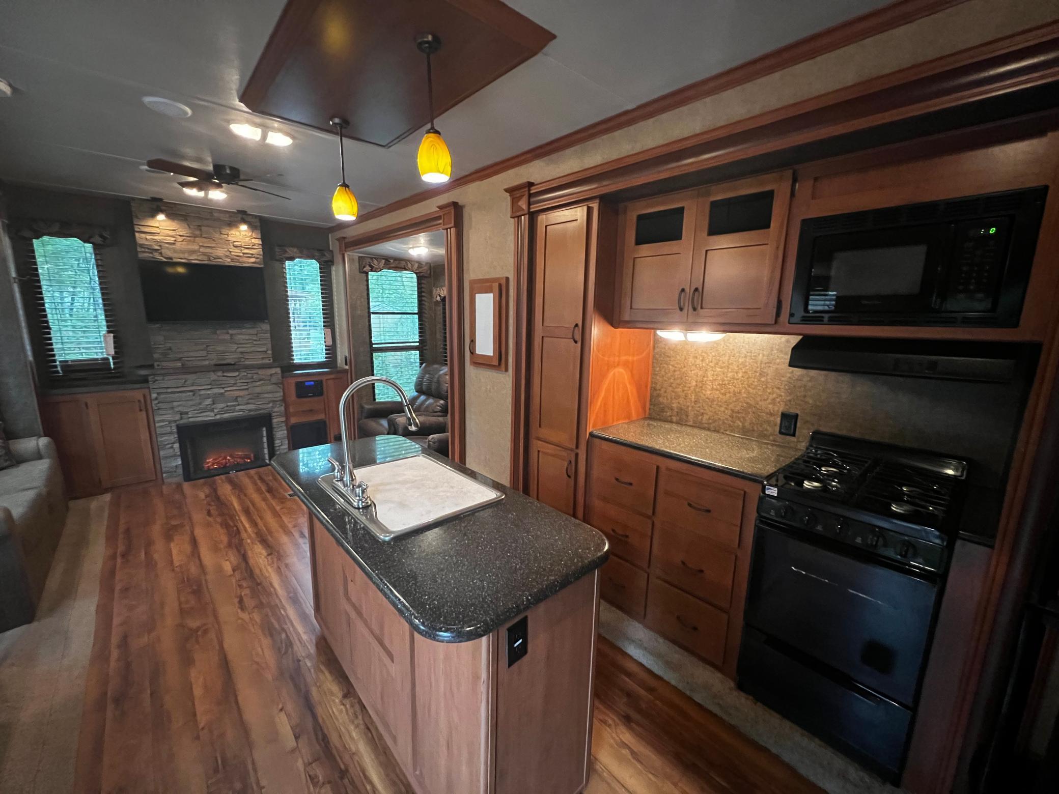 F5 Lot #47 Pathfinder Village