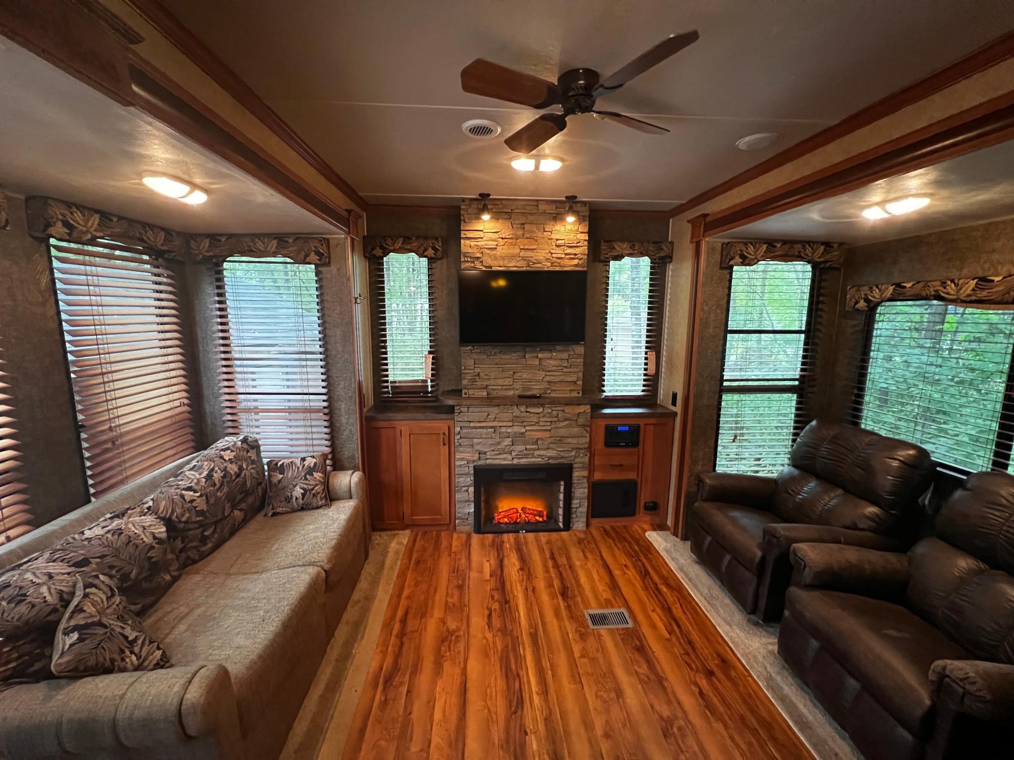 F5 Lot #47 Pathfinder Village
