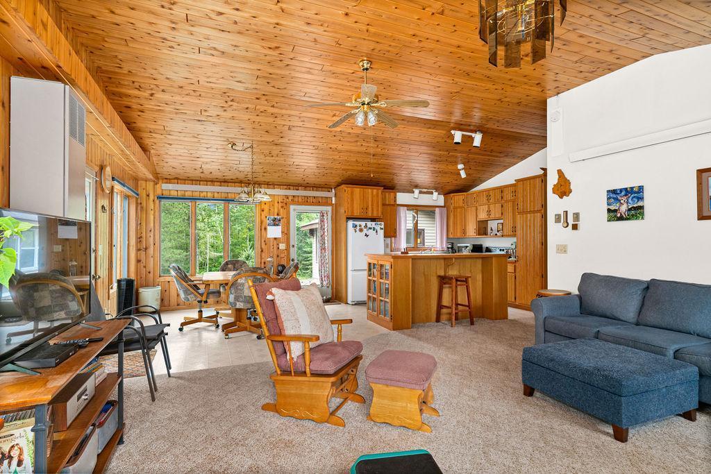 5610 Highway 27