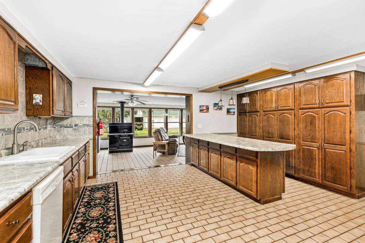 3723 Birchwood Road