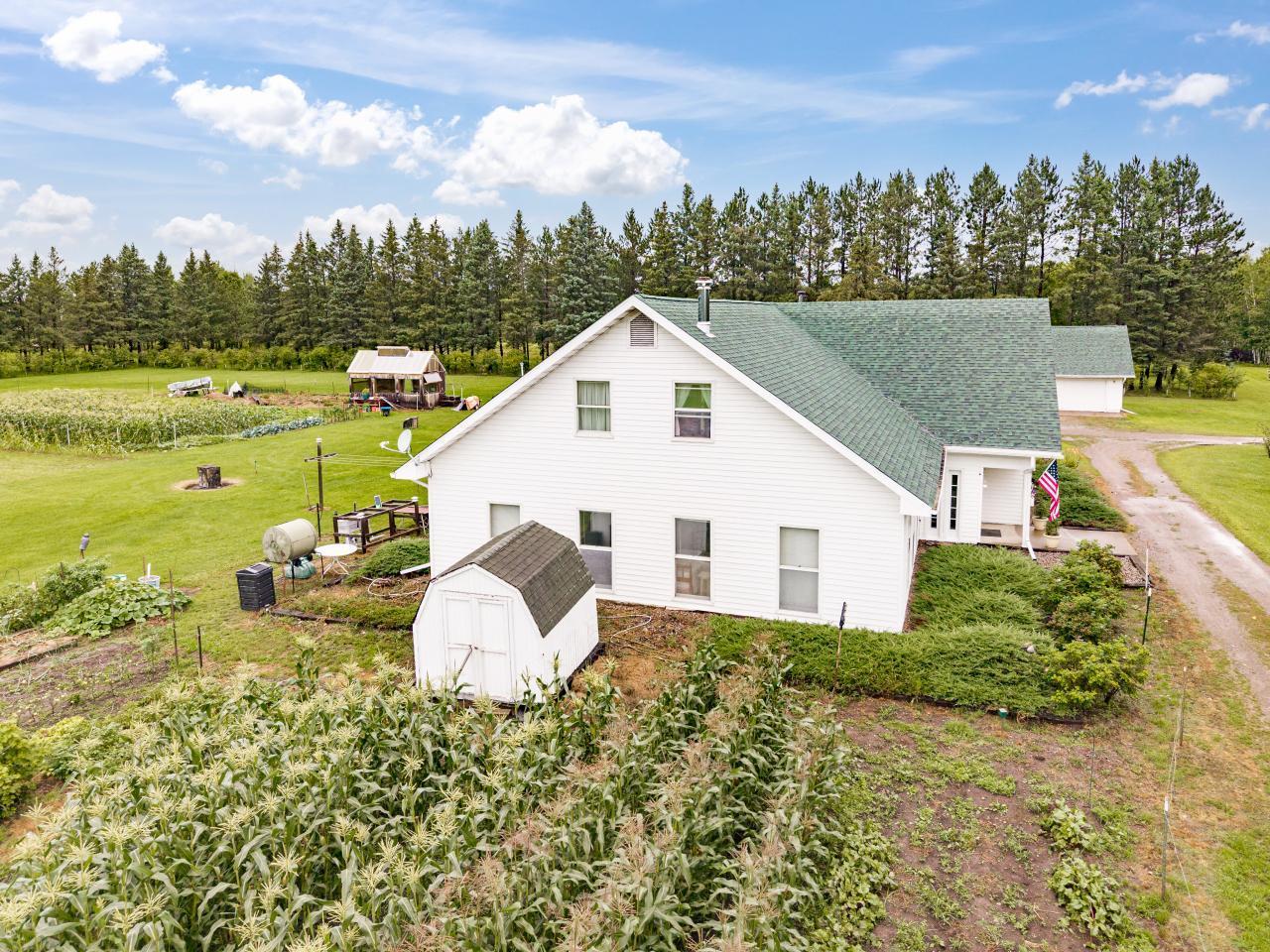 3723 Birchwood Road