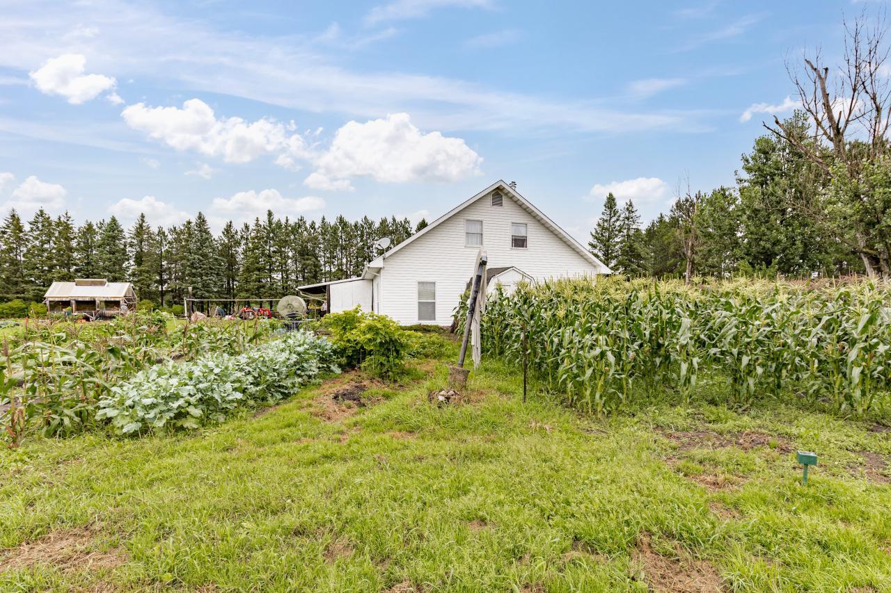 3723 Birchwood Road