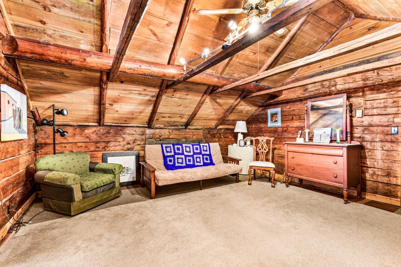 3723 Birchwood Road