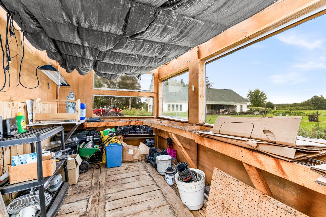 3723 Birchwood Road
