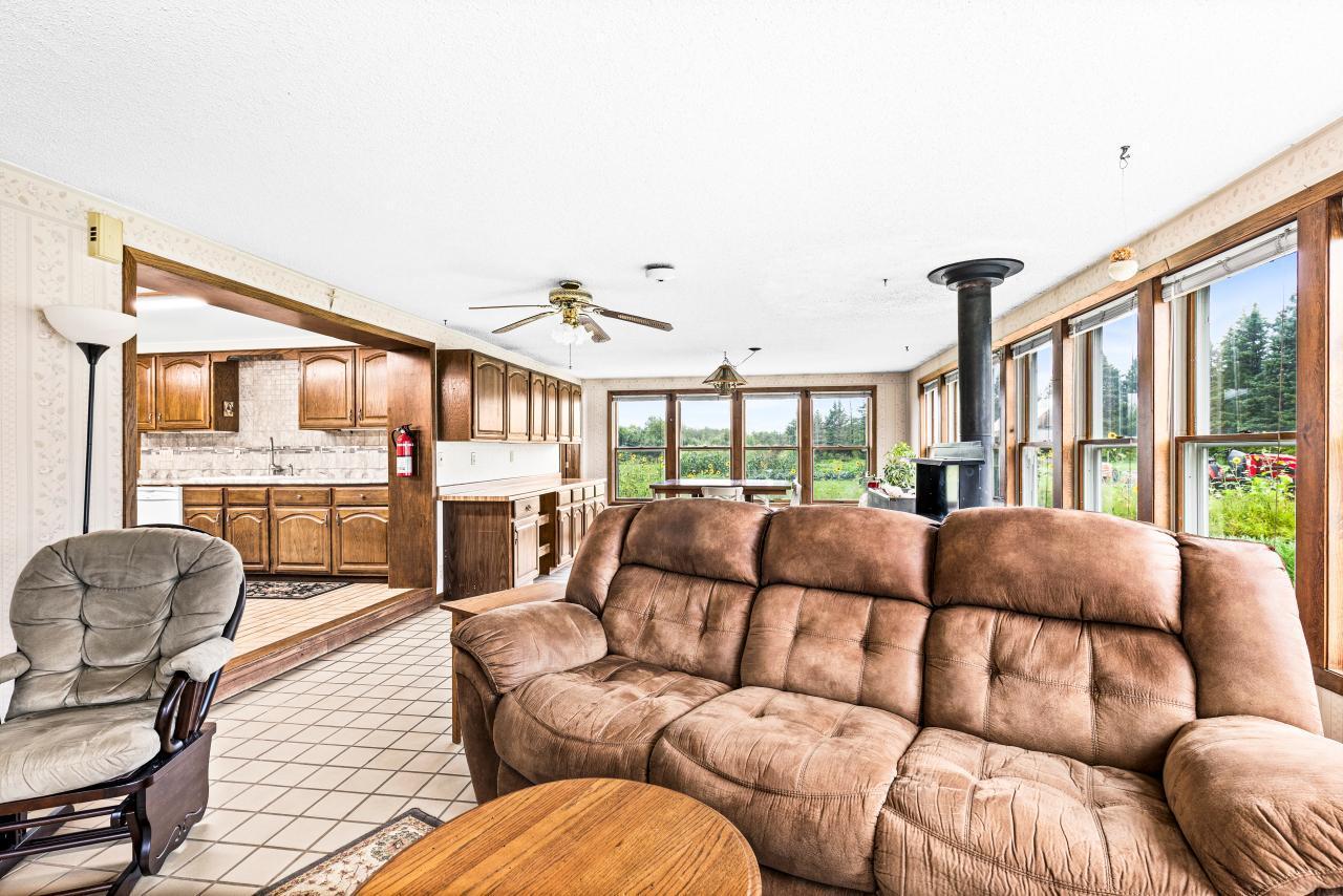 3723 Birchwood Road