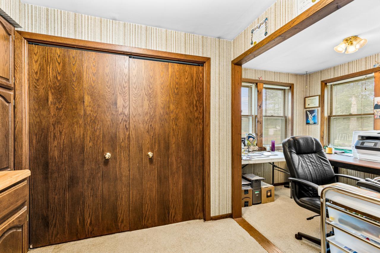 3723 Birchwood Road
