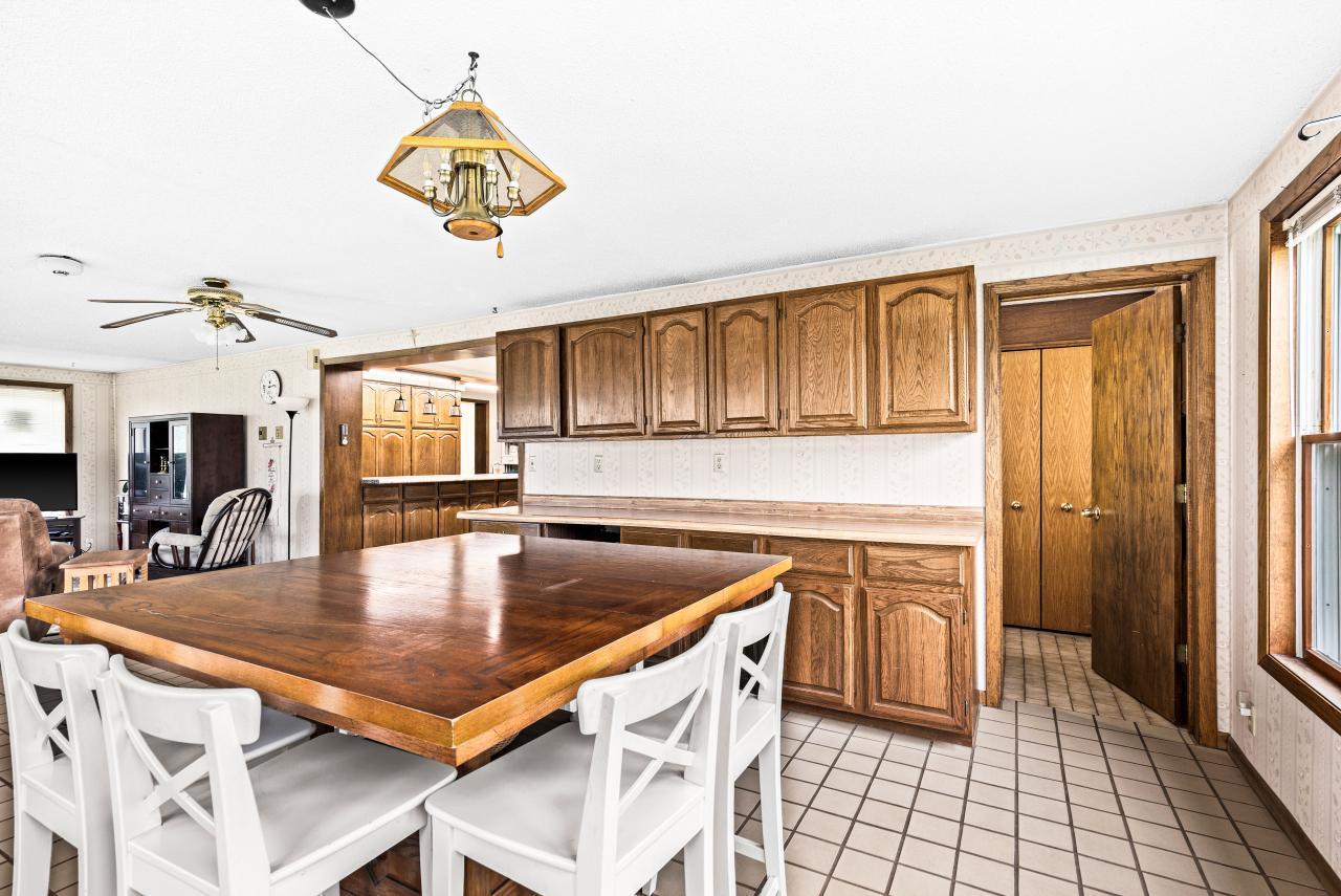3723 Birchwood Road