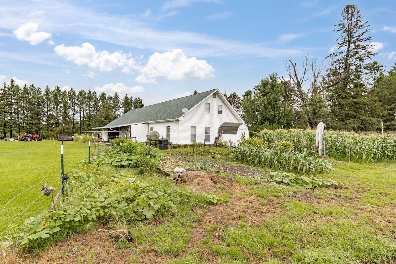 3723 Birchwood Road