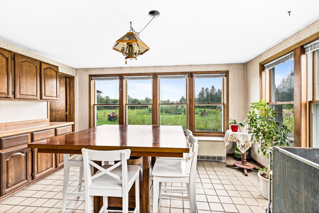 3723 Birchwood Road