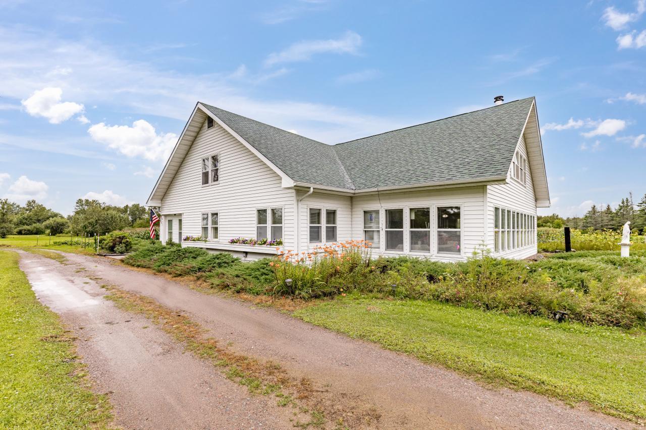 3723 Birchwood Road