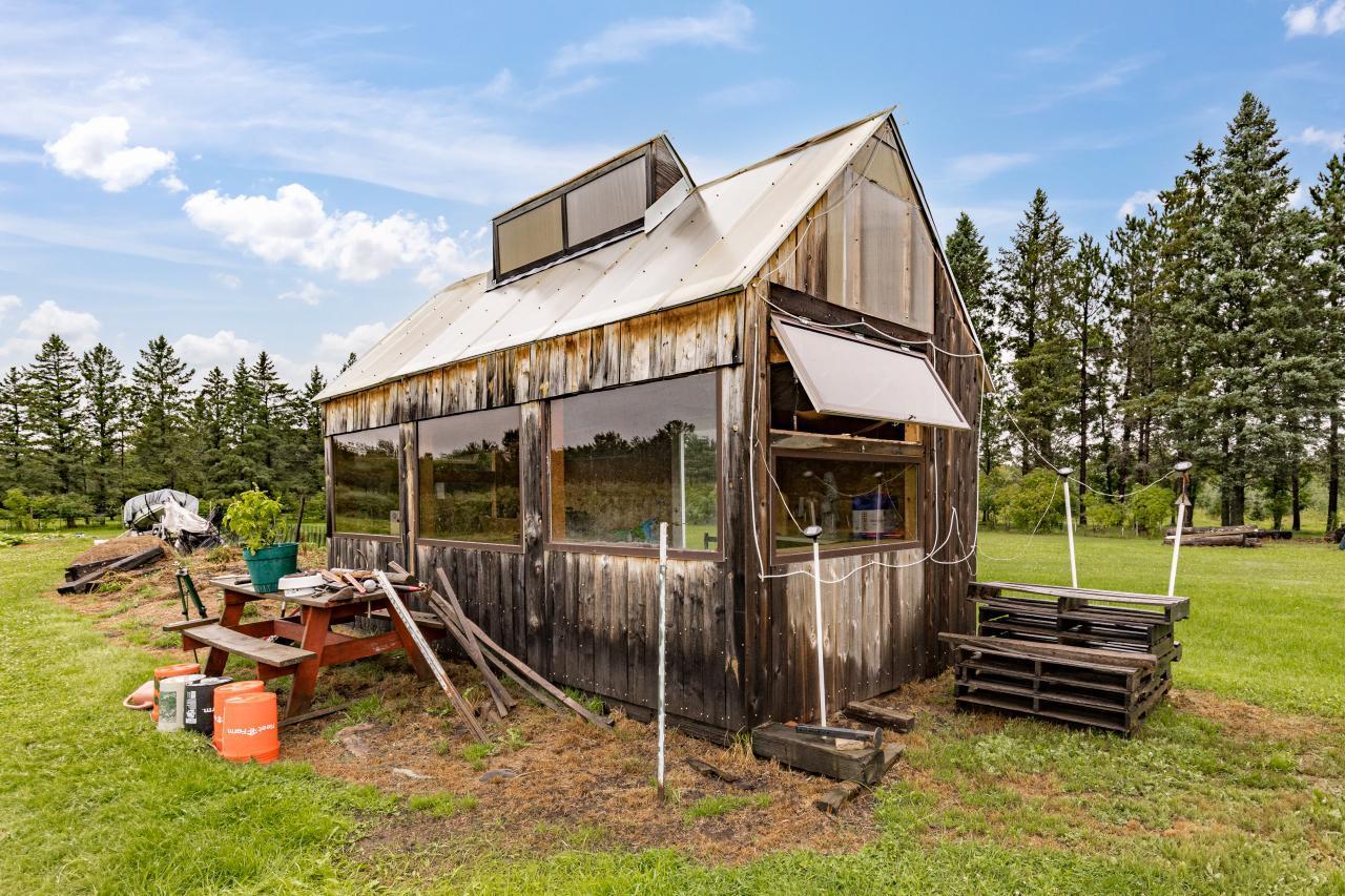 3723 Birchwood Road