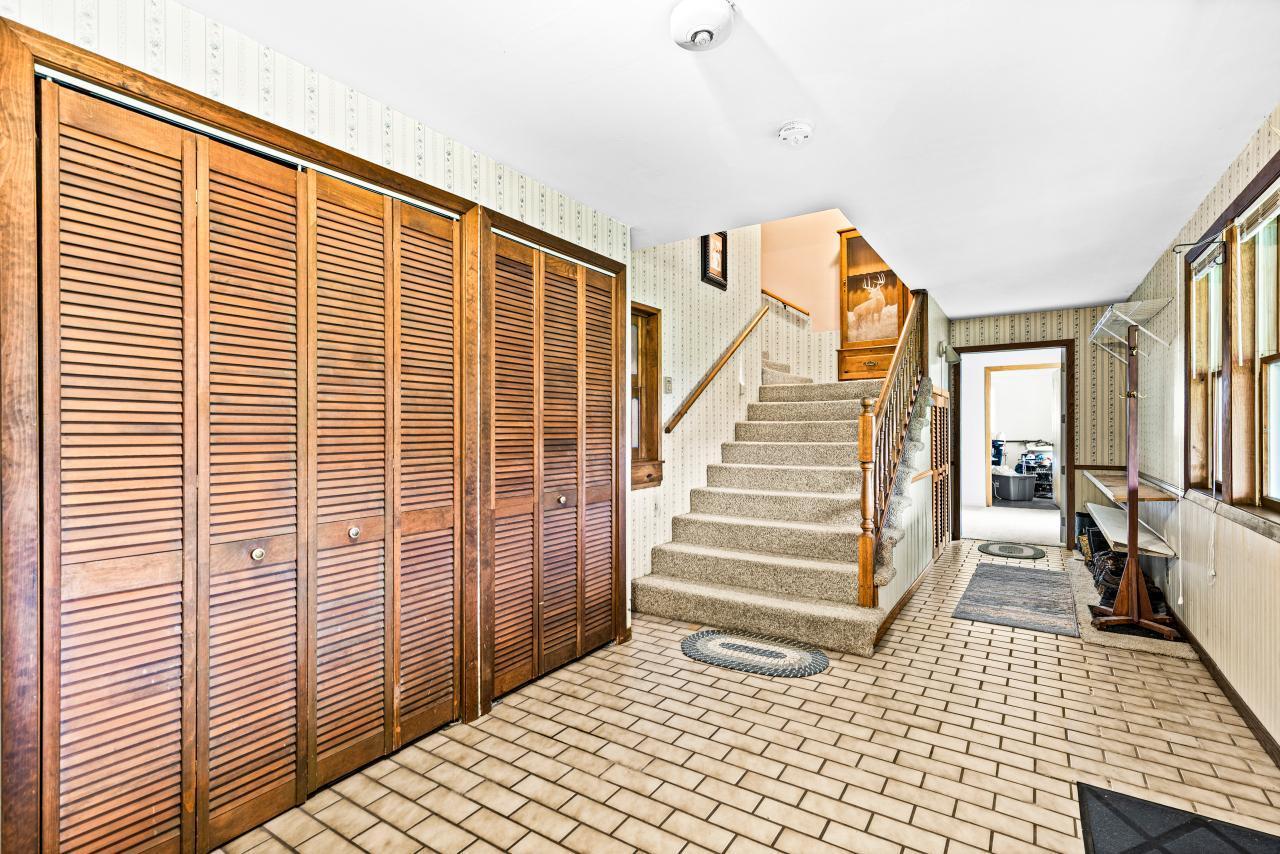 3723 Birchwood Road