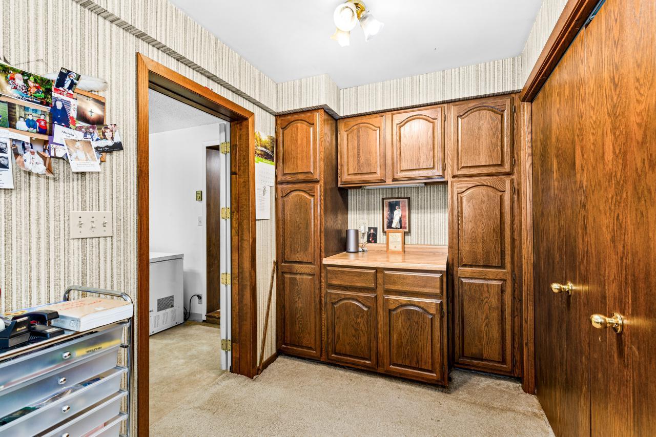 3723 Birchwood Road