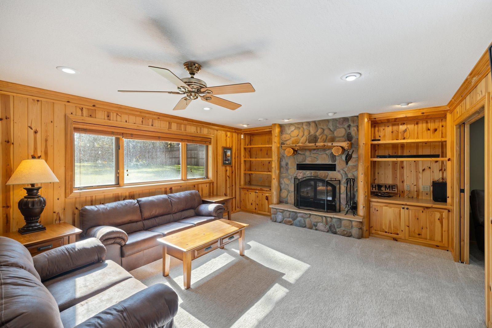 1435 Heather Lane