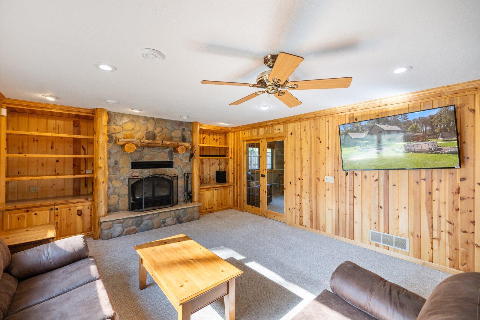 1435 Heather Lane