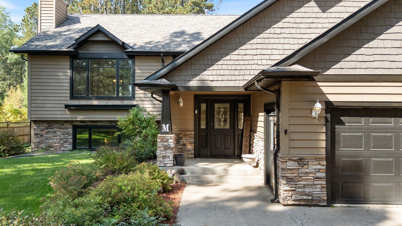 1435 Heather Lane