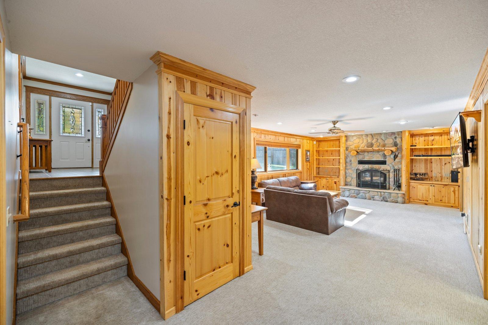 1435 Heather Lane