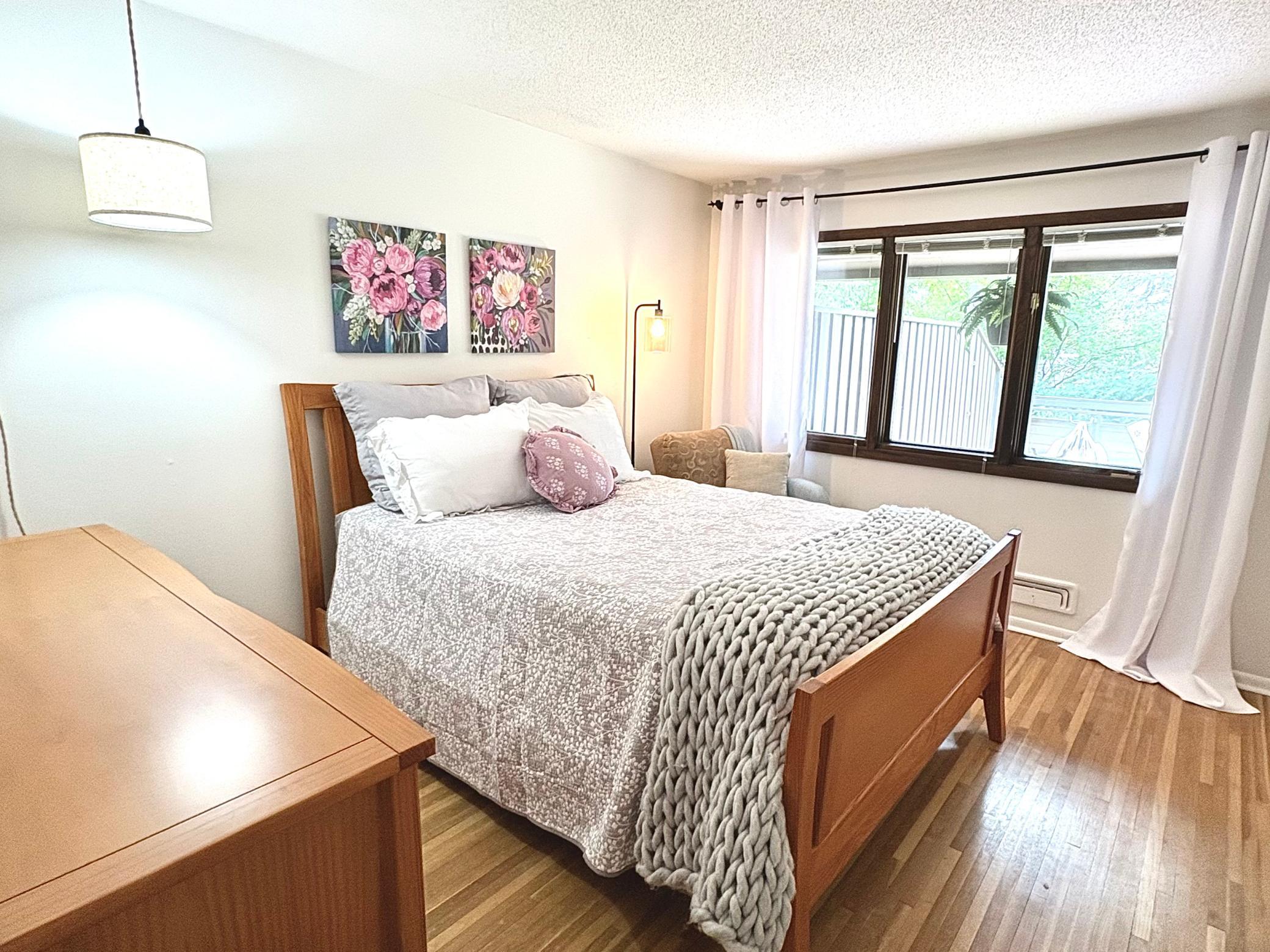 1267 Brighton Square