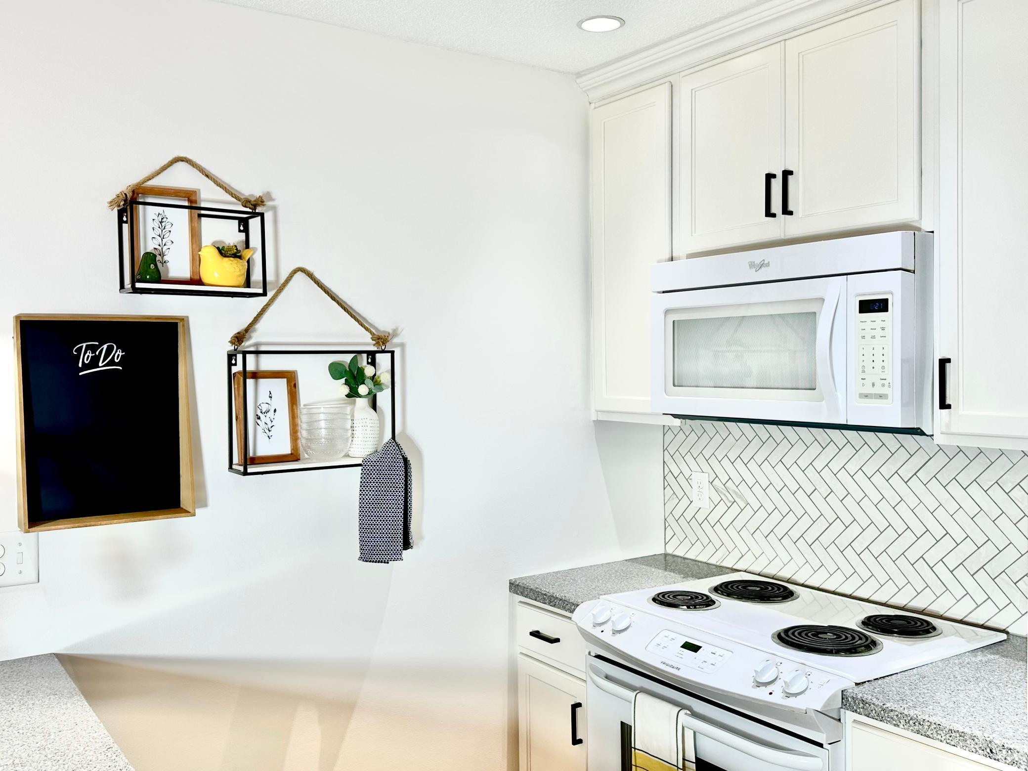 1267 Brighton Square