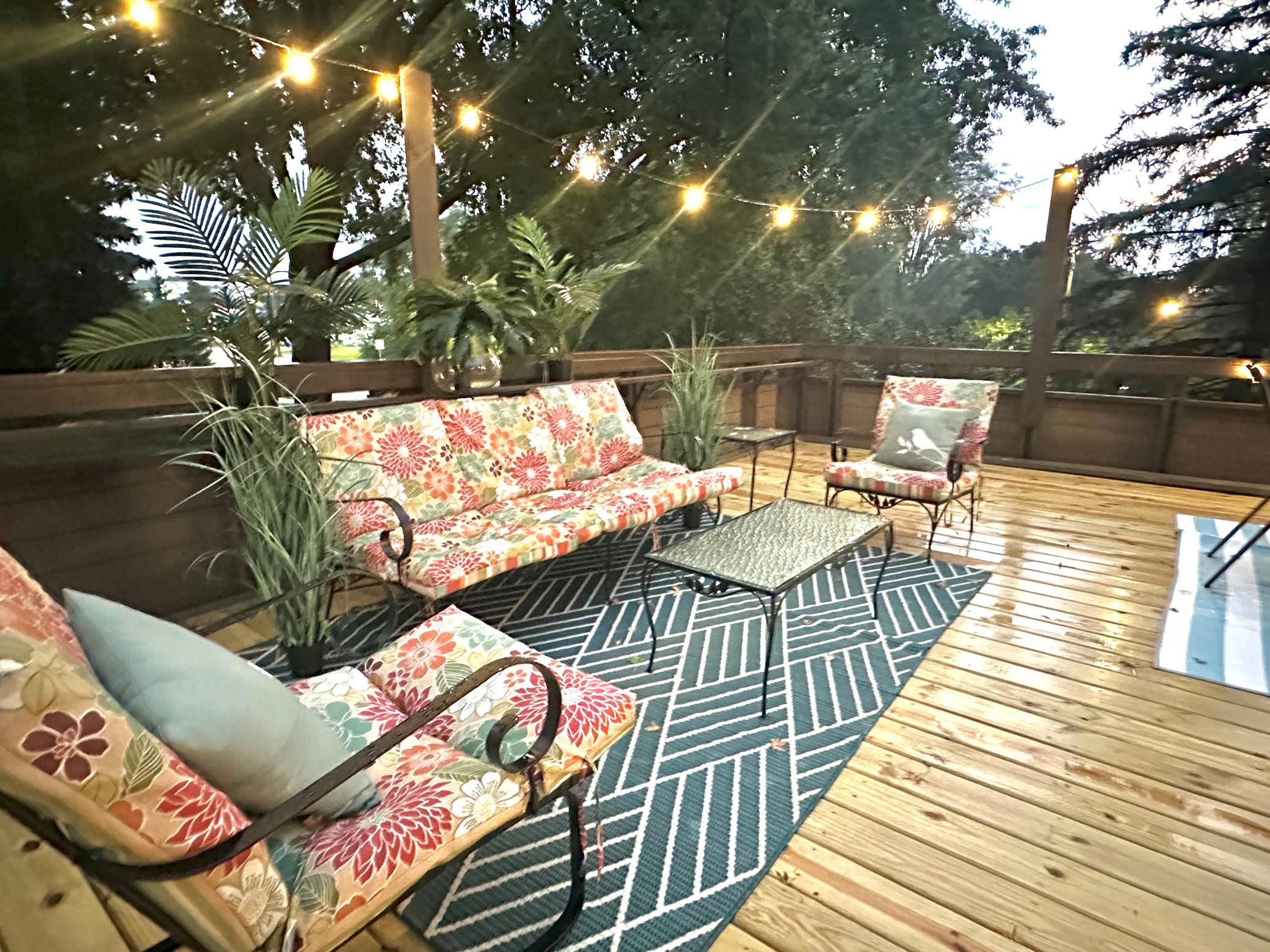 1267 Brighton Square