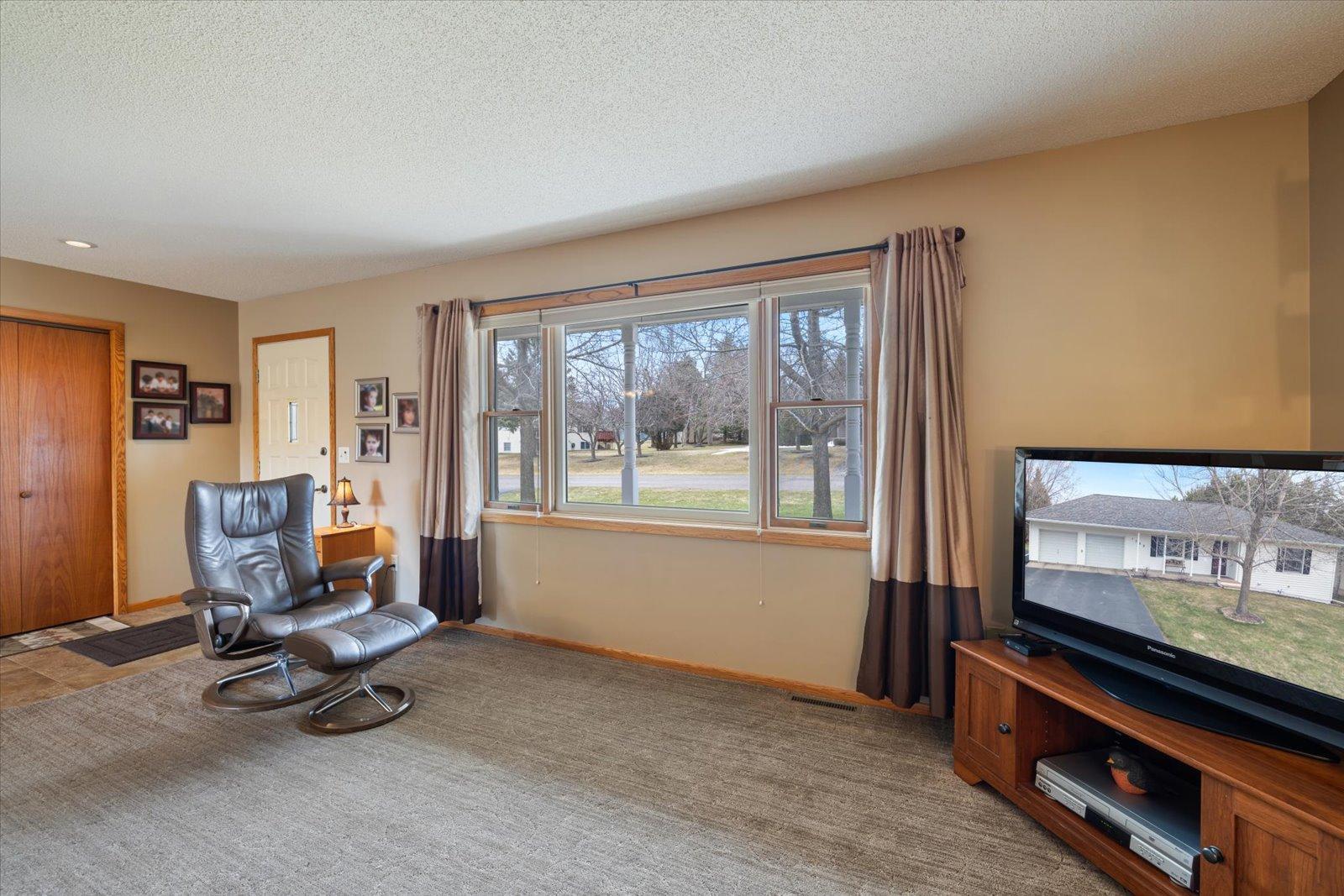1309 Kenneth Drive