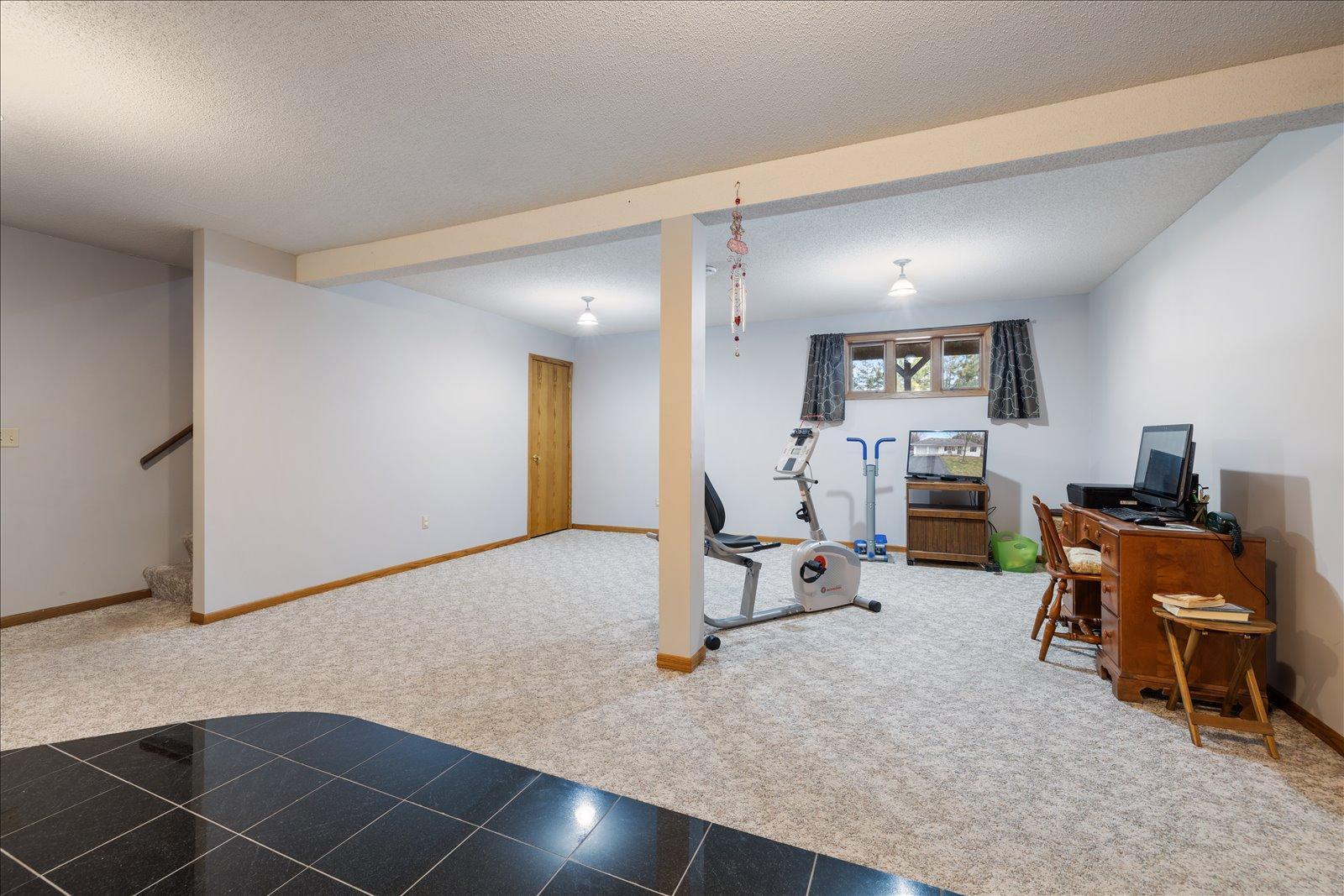 1309 Kenneth Drive