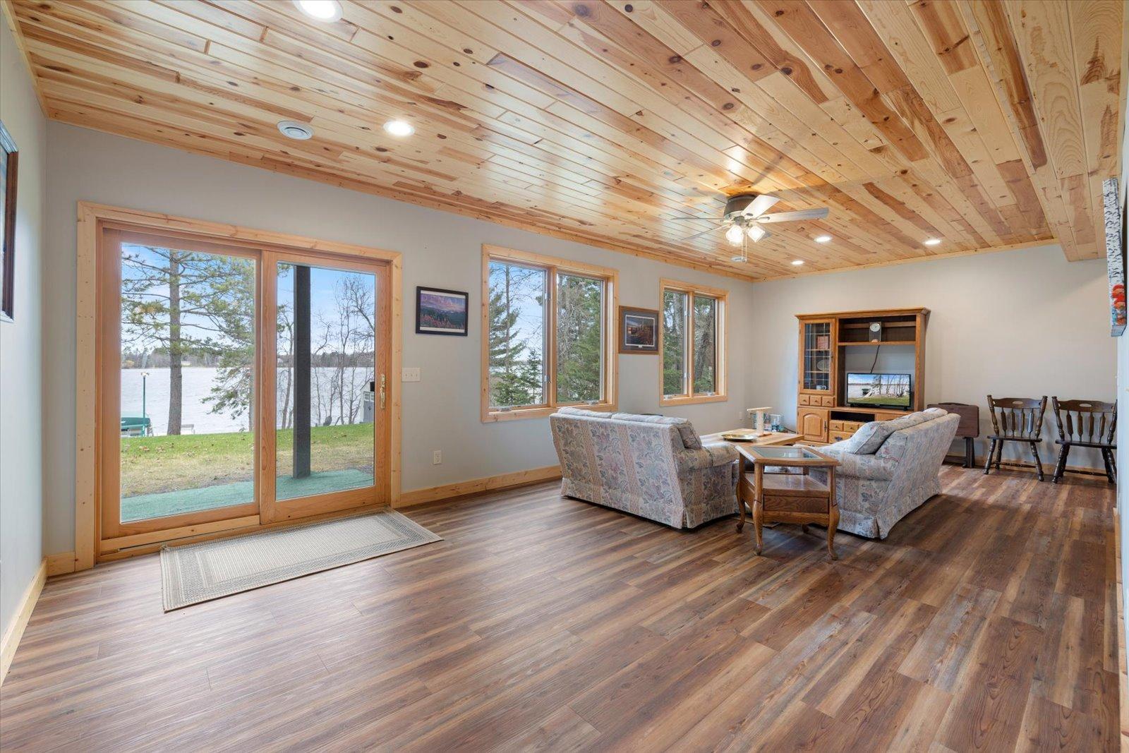 5961 Little Cloquet Road