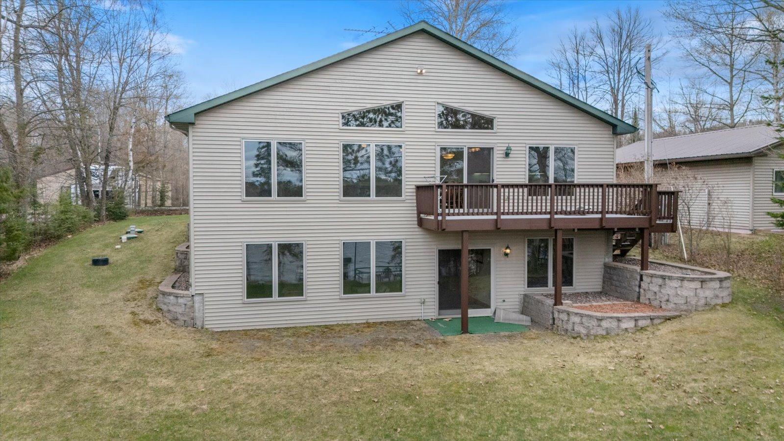 5961 Little Cloquet Road