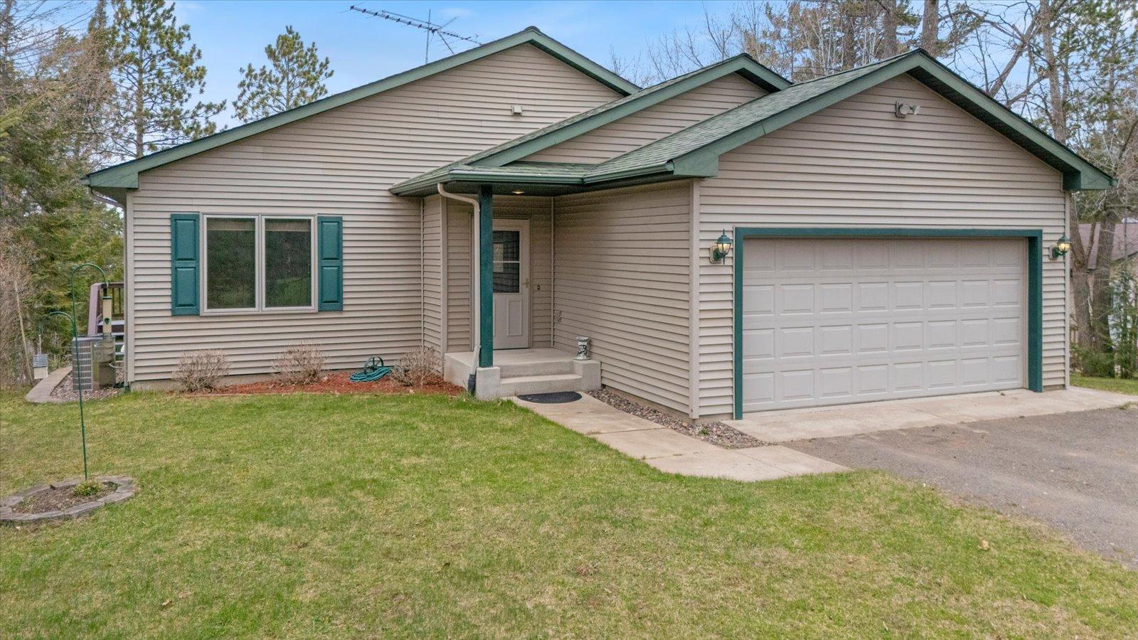 5961 Little Cloquet Road