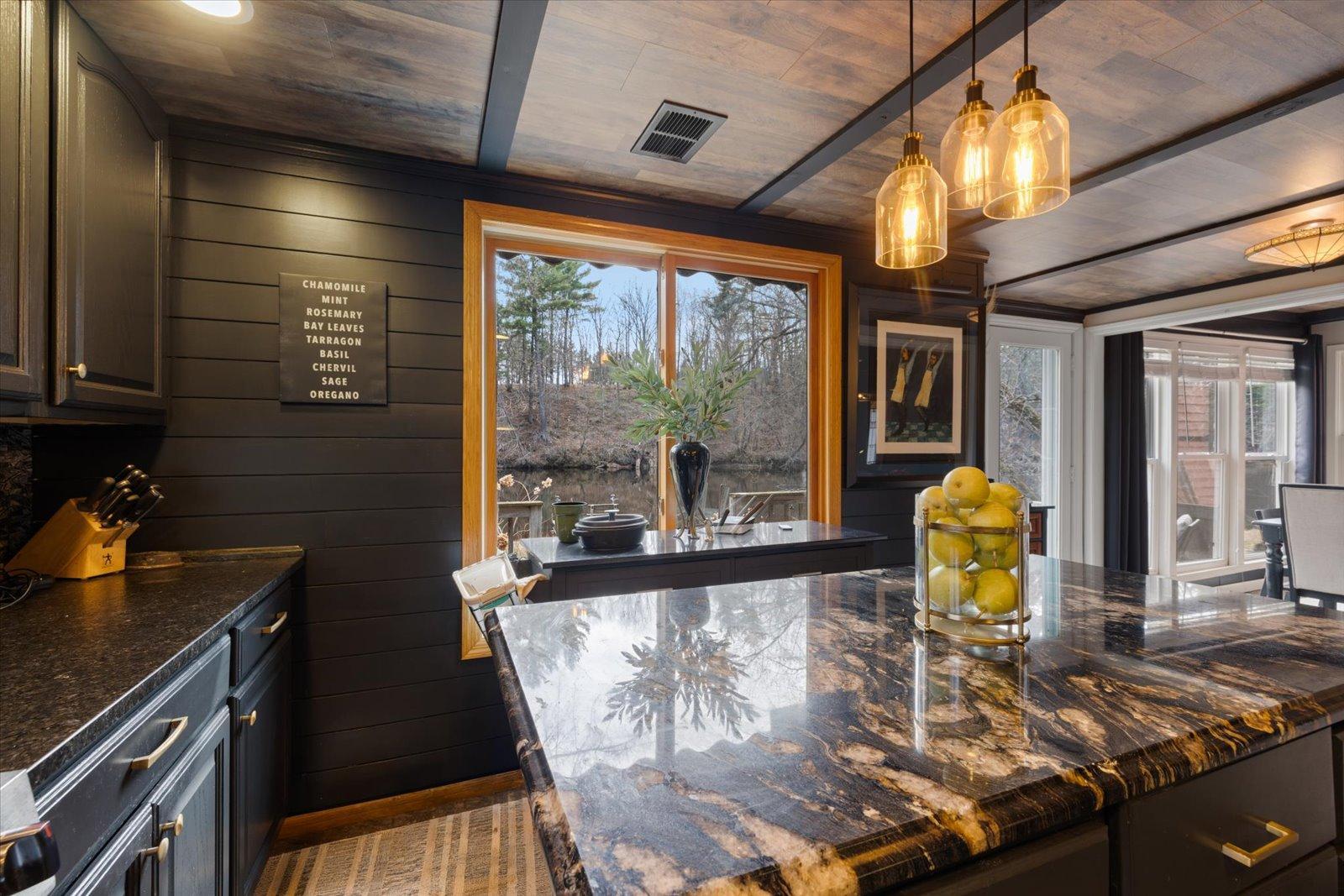 28072 Wilderness Retreat