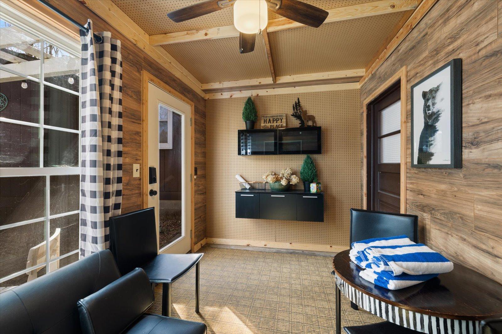 28098 Wilderness Retreat