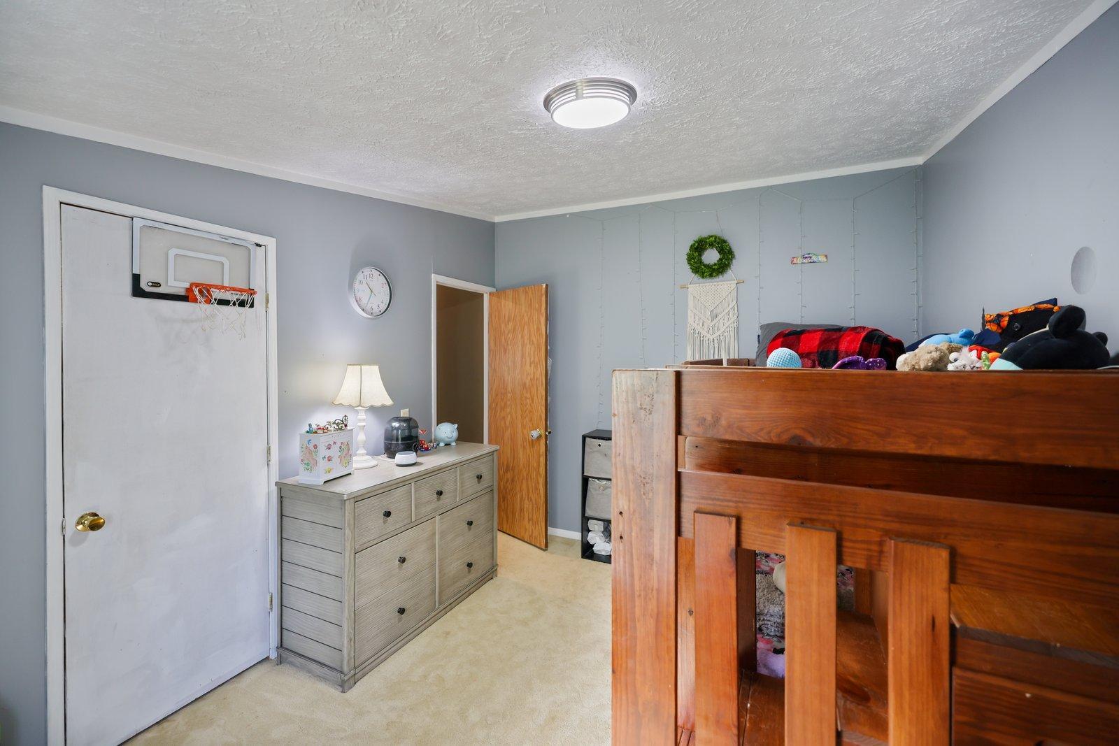 94886 Sunset Lane