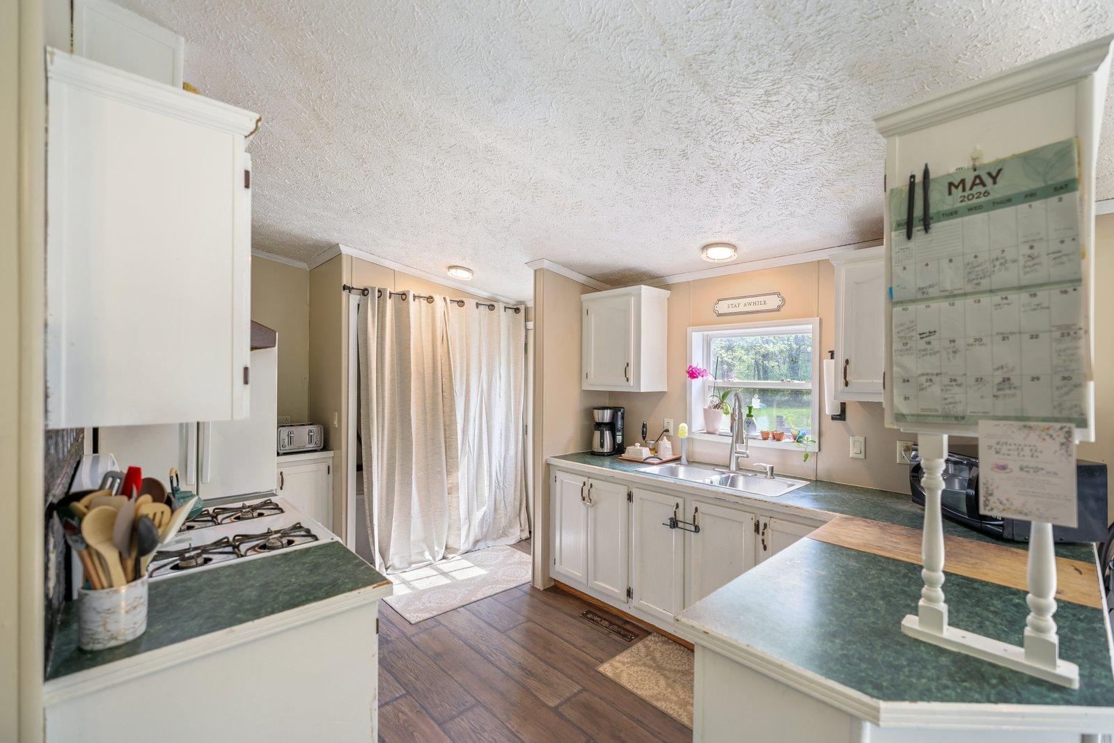 94886 Sunset Lane