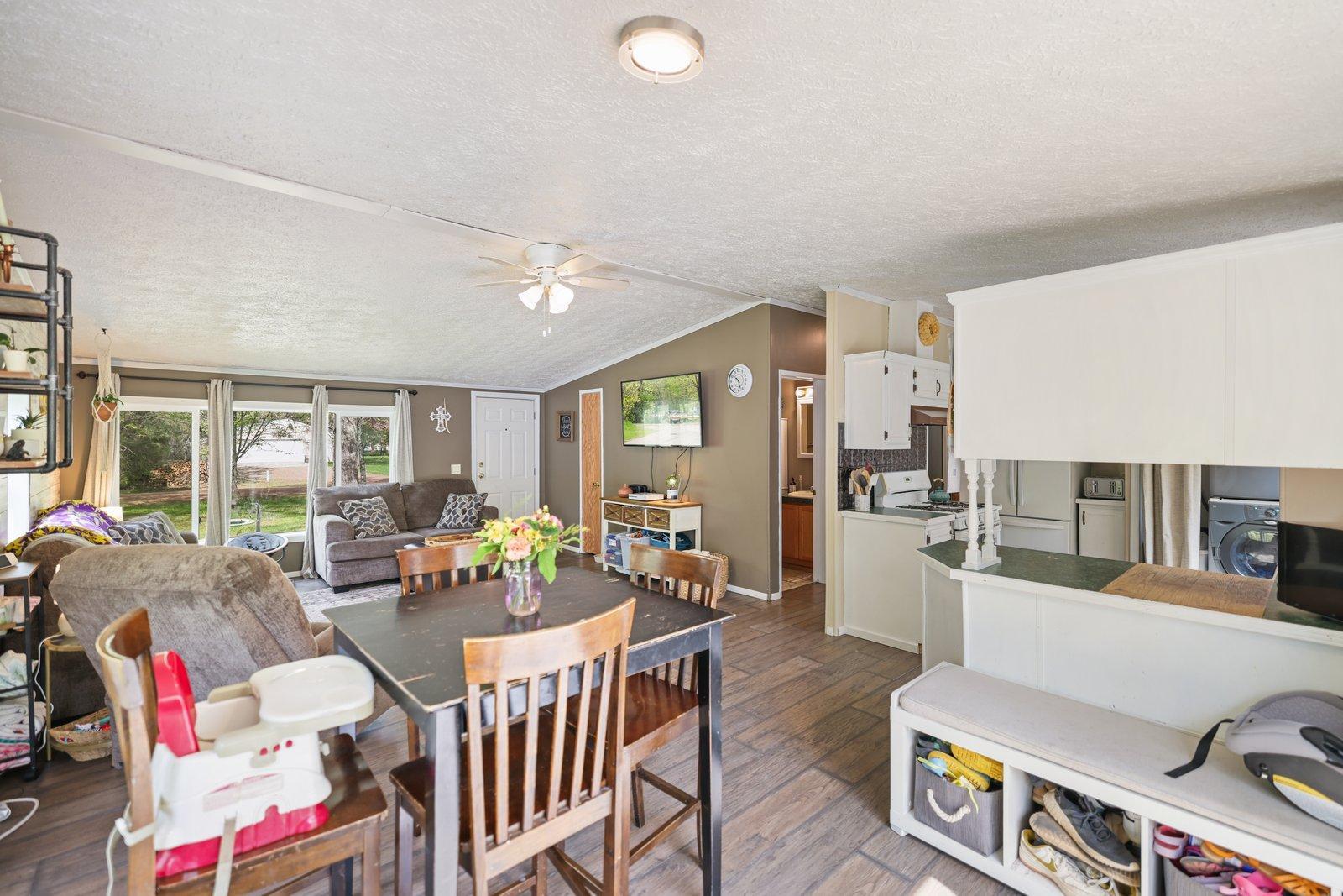 94886 Sunset Lane