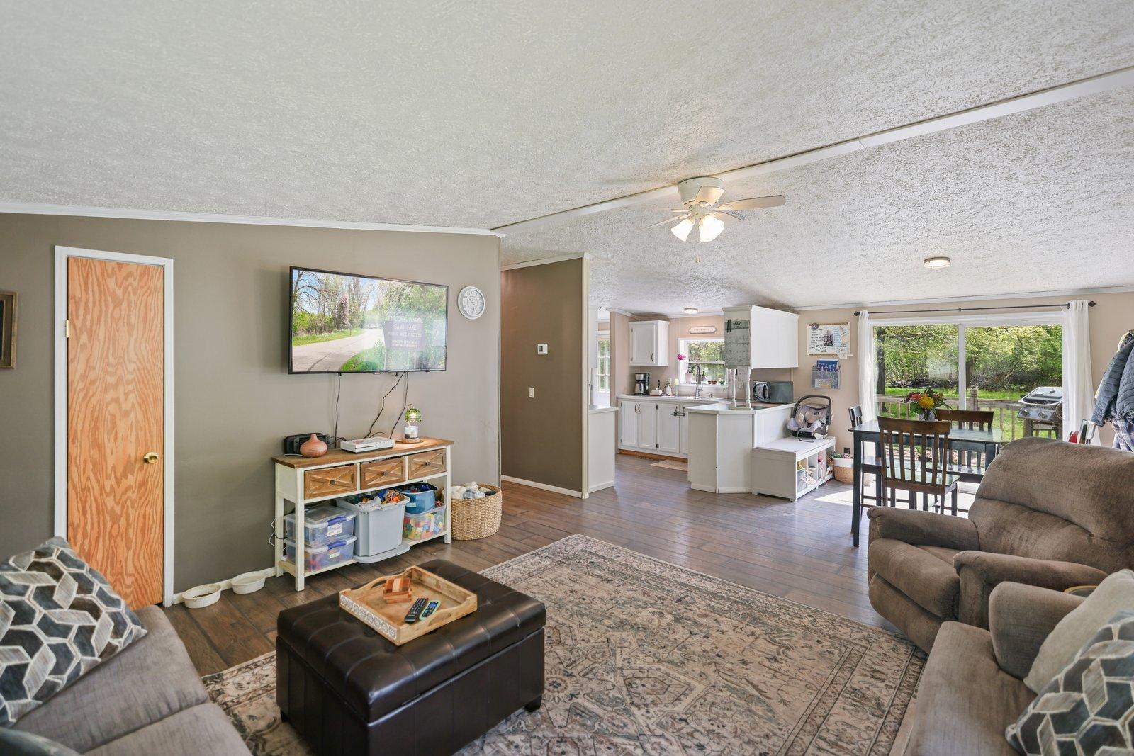 94886 Sunset Lane