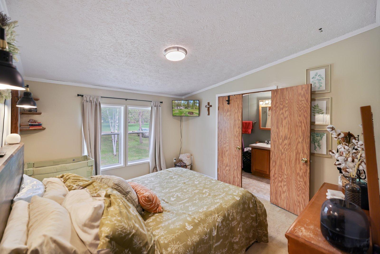 94886 Sunset Lane